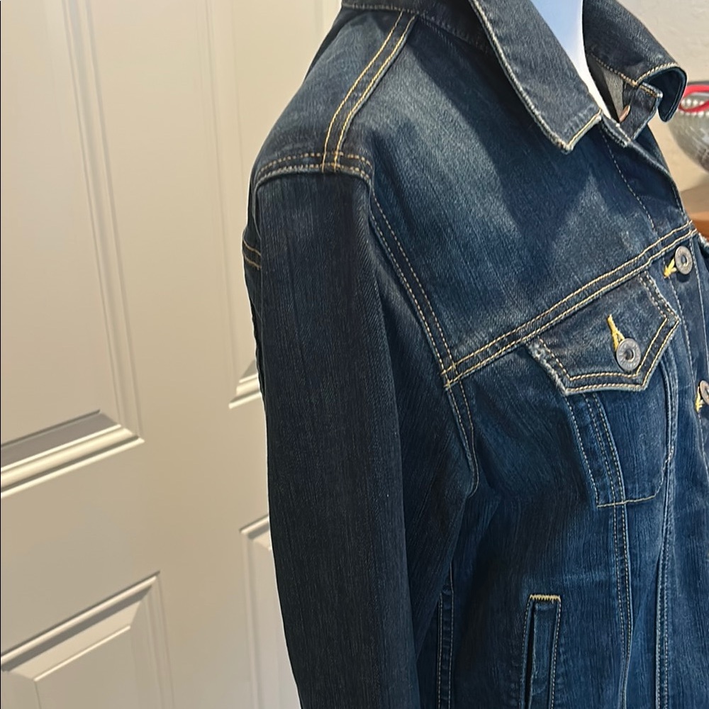 Lucky Brand Blue Jean Jacket Classic Denim Style - Picture 6 of 13
